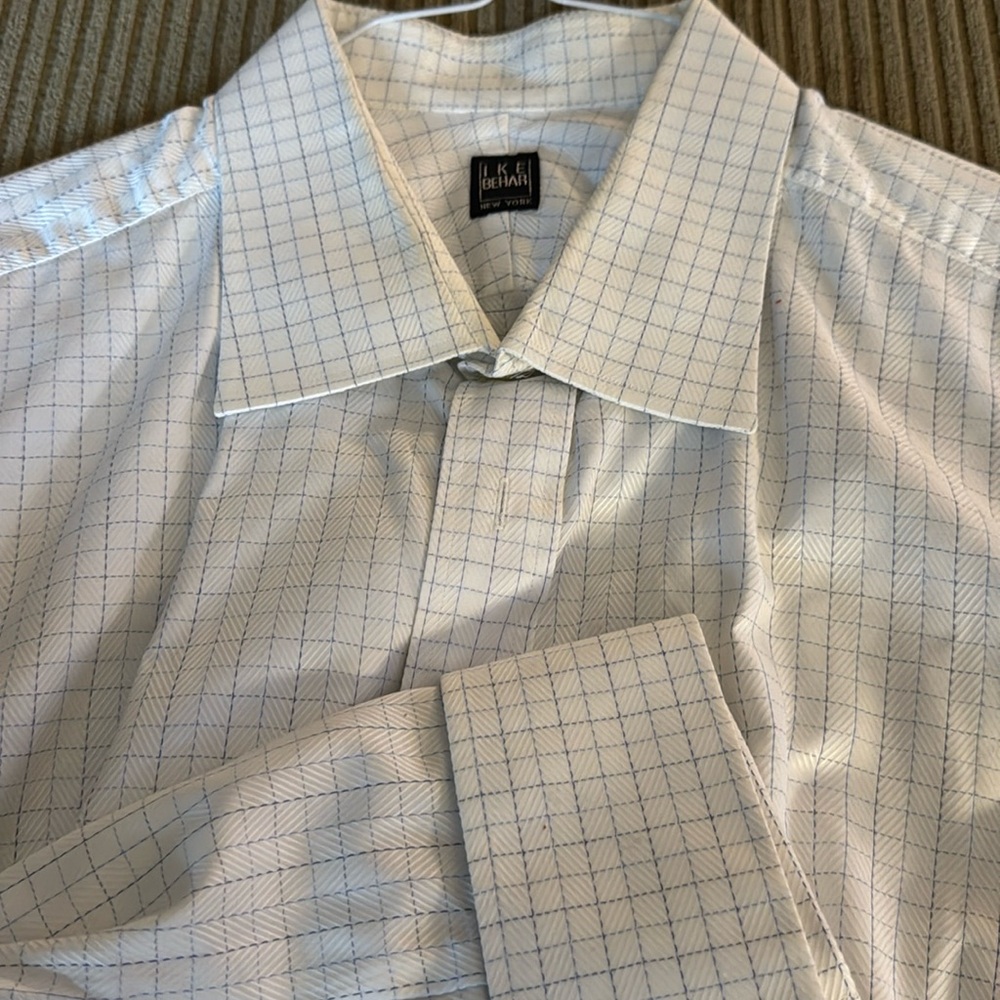 Men’s Ike Behar French cuff dress shirt 17 1/2 x 34